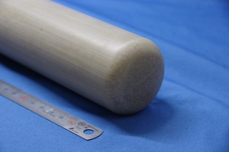FRPの研磨(FRPの研削加工) | 航空宇宙部品、ゲージ、治工具、加工部品の設計製作なら渡辺精密工業株式会社 |愛知県名古屋市